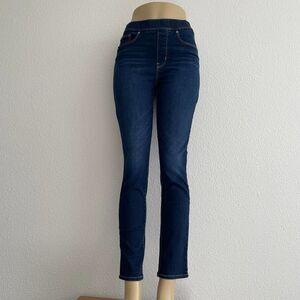 LEVIS pull on skinny jeans sz 6 or s womens